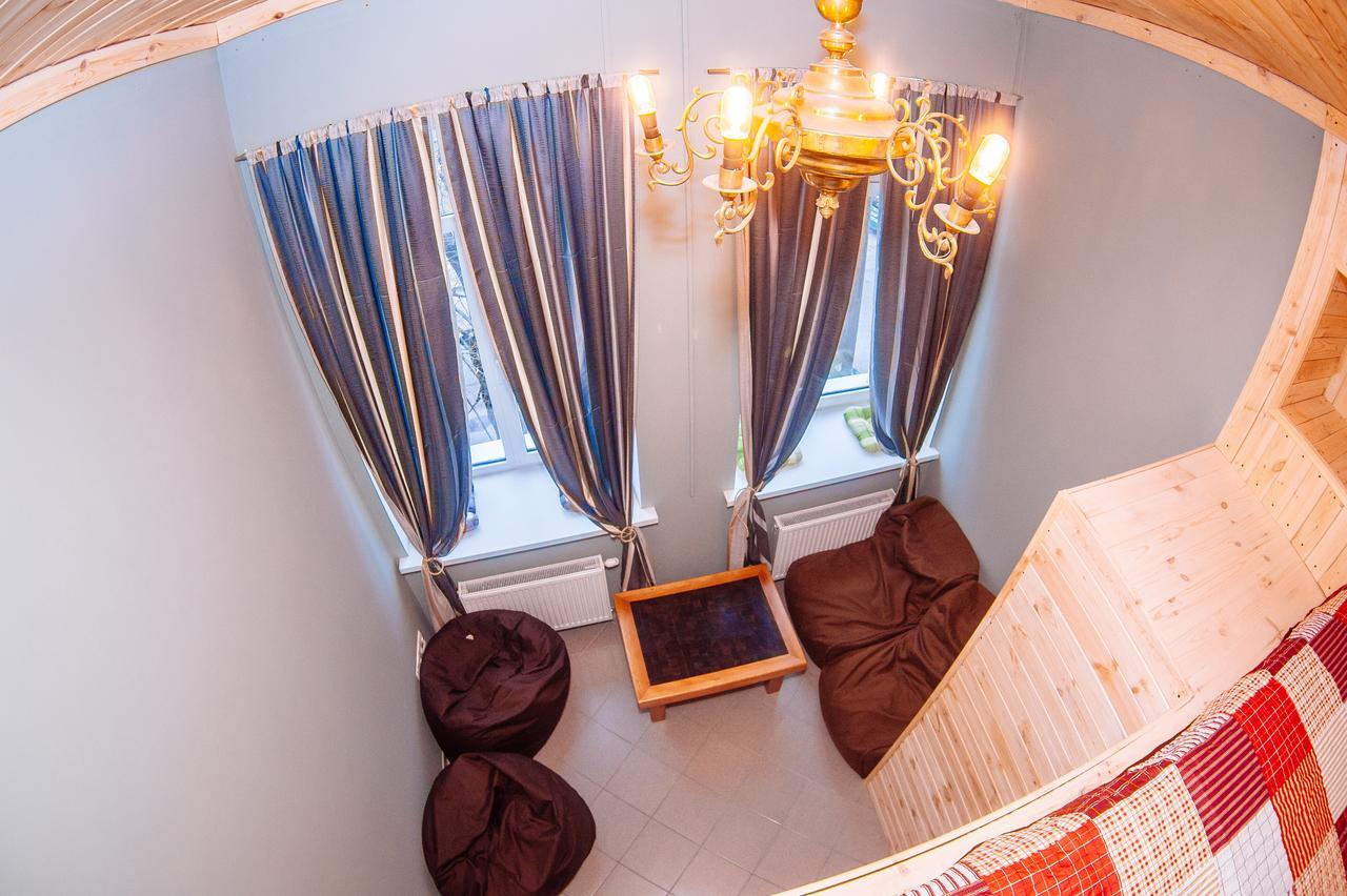 Papa'S Hostel Chernihiv Ngoại thất bức ảnh